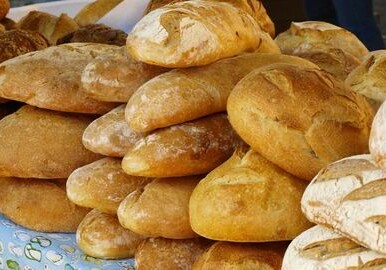 Цена на хлеб в Азербайджане одна из самых низких среди стран СНГ - Статистика