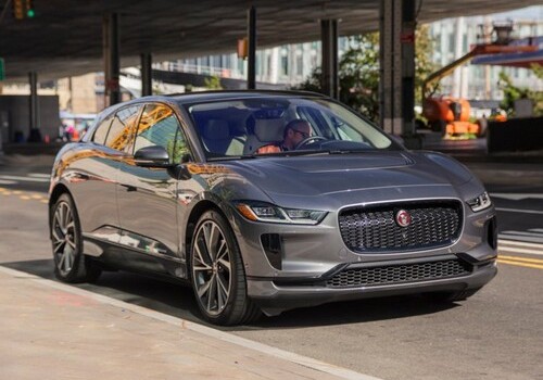 «Машиной 2019 года» назван электромобиль Jaguar I-Pace (Фото-Видео)