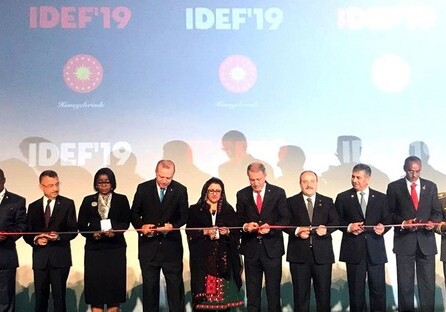 Закир Гасанов принял участие в церемонии открытия выставки IDEF-2019
