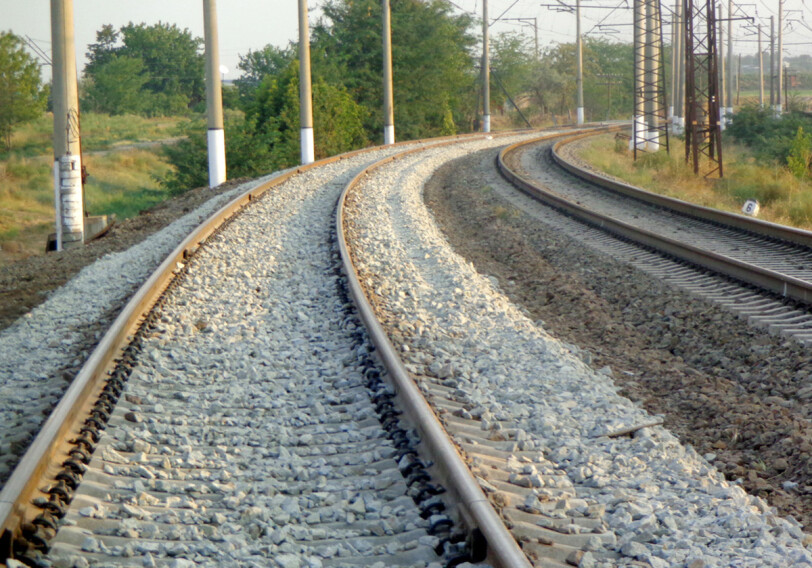 Названы сроки завершения строительства железной дороги Ляки-Габала 