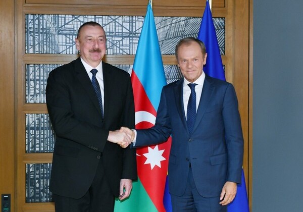 Президент Ильхам Алиев встретился с президентом Совета Европейского Союза (Фото-Обновлено)