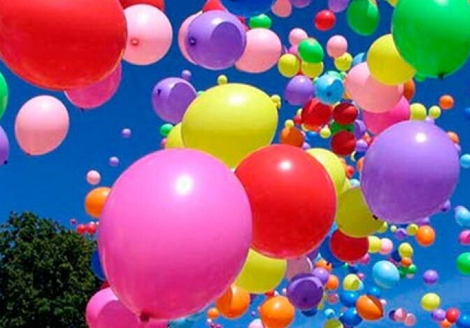 В Азербайджане в женщине нашли воздушные шары (Фото)