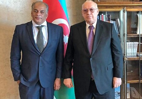 Президент AZAL и посол Египта в Азербайджане обсудили открытие новых рейсов
