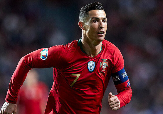 Хет-трик Роналду вывел Португалию в финал Лиги наций (Видео)