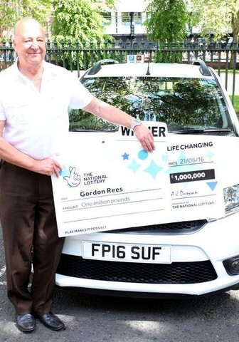Британский таксист выиграл в лотерею миллион фунтов стерлингов