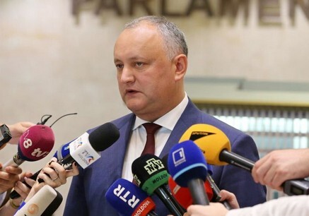 Додон аннулировал указ о роспуске парламента Молдовы