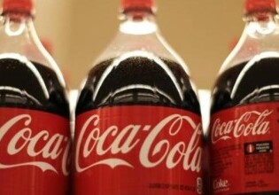 Coca-Cola подала в суд на азербайджанскую фирму