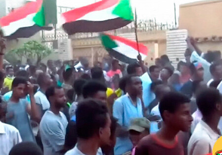 «Марш миллионов» проводится в воскресенье в разных городах Судана