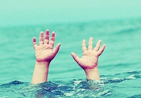 В Гяндже в реке утонул 7-летний мальчик