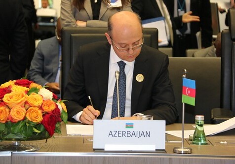 Азербайджан поддерживает продление сделки ОПЕК+ по сокращению добычи нефти