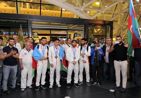 Азербайджанские спортсмены – участники II Евроигр, вернулись на родину (Фото-Видео)
