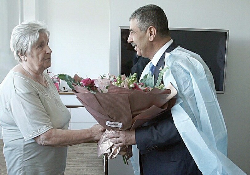 Закир Гасанов навестил в Минске мать национального героя - Азербайджан оплатит лечение (Фото)