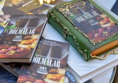 Книга об азербайджанской долме вошла в тройку лучших кулинарных книг мира