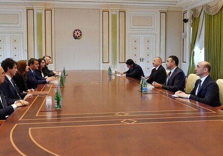 Президент Азербайджана принял итальянскую делегацию (Обновлено)
