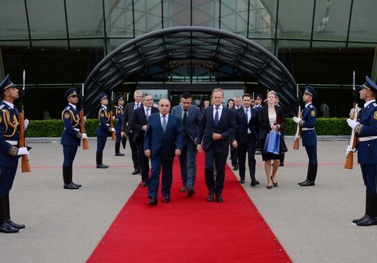 Завершился визит президента Совета Евросоюза в Азербайджан