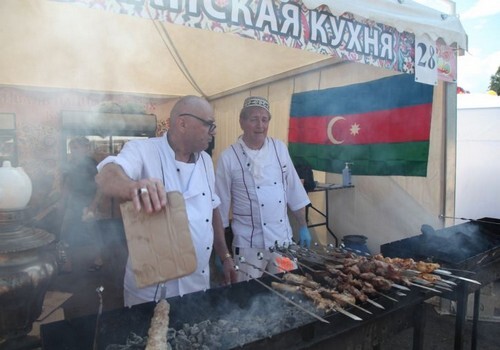 Россия-Азербайджан: гастрономические фестивали как форма гуманитарного контакта