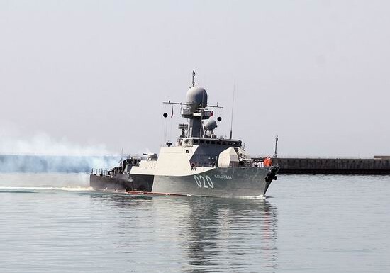 Военные корабли России прибыли в Баку (Фото-Видео)
