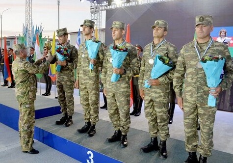 Азербайджанские военные врачи в тройке лучших на конкурсе «Военно-медицинская эстафета» (Фото)