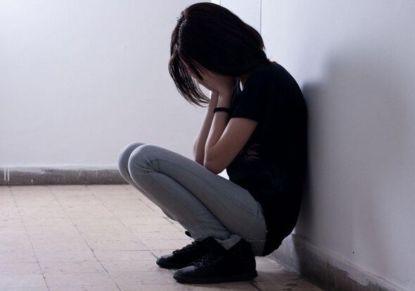 Жуть: в Баку задержан отец, насиловавший несовершеннолетнюю дочь