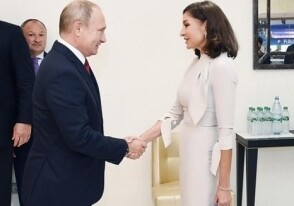 Владимир Путин и Дмитрий Медведев поздравили Мехрибан Алиеву
