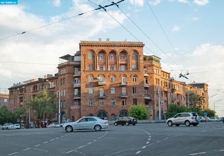 В Армении наблюдается дефицит автомобилей – «Жоховурд»