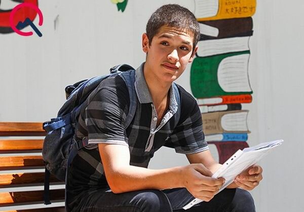 Студент Орхан Багирзаде: «Отец обманом выписал нас из бабушкиной квартиры и прописал туда мачеху»