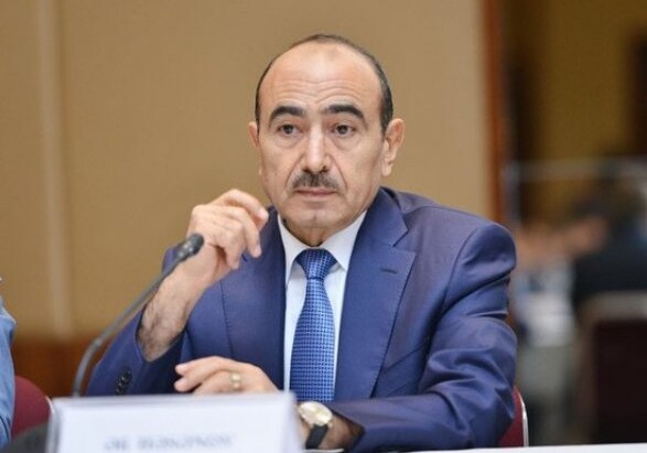 Али Гасанов: «Азербайджанская власть не считает своих политических конкурентов врагами и полагает приемлемым сотрудничество с ними»