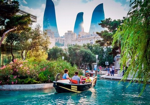 Азербайджан - в Топ-5 стран для экскурсионного отдыха