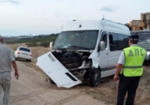 Автобус с гражданами Азербайджана попал в ДТП в Дагестане, погибли два человека