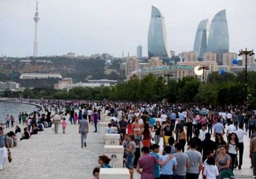 ЦСИ: 72% респондентов верят в успех реформ, проводимых президентом Азербайджана