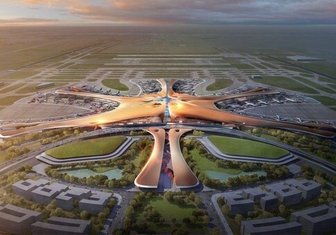 В Пекине открылся крупнейший в мире международный аэропорт (Видео)