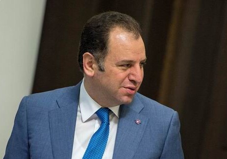 Еще один экс-министр обороны Армении стал фигурантом уголовного дела
