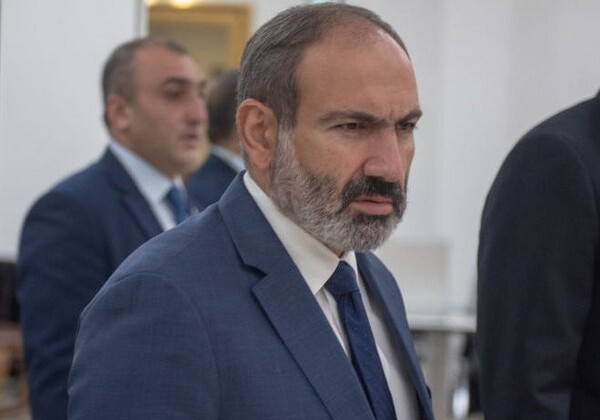 В Армении адвокат обратился в следственный орган с заявлением против Пашиняна