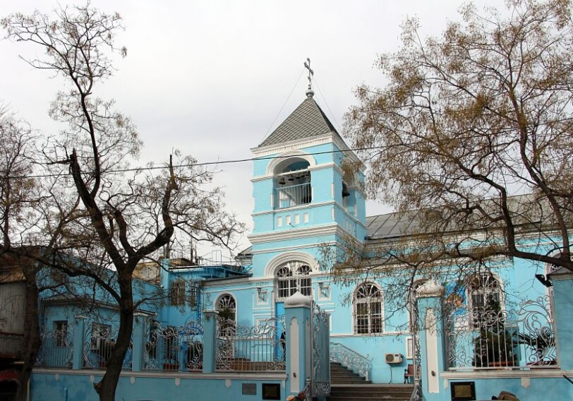 В Баку начат капитальный ремонт православной церкви (Фото)