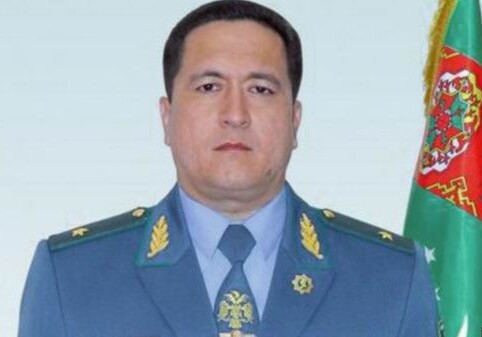 Президент Туркменистана уволил главу МВД выгнав из заседания (Видео)