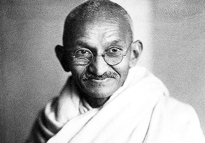 В Индии из мемориала украли прах Ганди