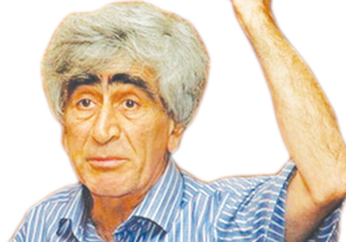 Азербайджанскому поэту проведена операция стентирования