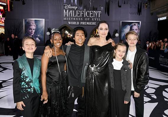14-летняя дочь Анджелины Джоли выпустила ювелирную коллекцию (Фото)