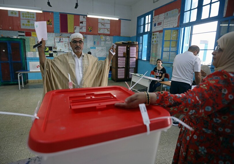 В Тунисе проходит второй тур президентских выборов