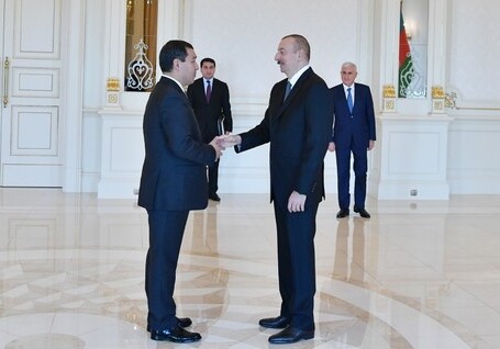 Президент Ильхам Алиев принял верительные грамоты посла Казахстана в АР (Фото-Обновлено)