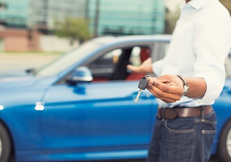 В Азербайджане доверенности на автомобили можно будет оформить по телефону