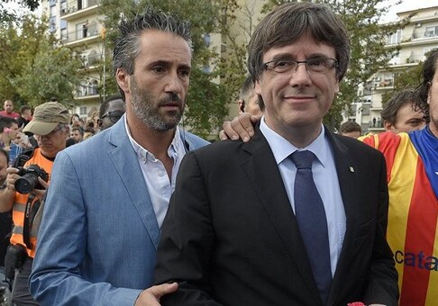 Экс-глава правительства Каталонии добровольно явился в прокуратуру Бельгии