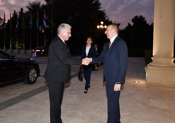 Ильхам Алиев встретился с президентом Кубы Мигелем Диас-Канелем (Фото-Обновлено)