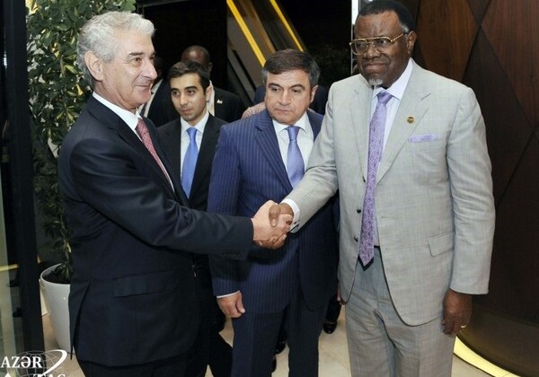 Президент Намибии прибыл в Азербайджан (Фото)