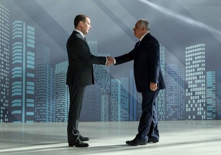 Али Асадов встретился в Москве с Дмитрием Медведевым (Фото)
