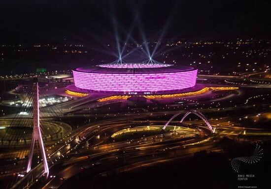 «В Баку богато представлена сверхсовременная архитектура» - УЕФА представил столицу Азербайджана