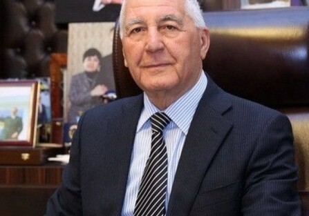 81-летний глава ИВ Хачмазского района подал в отставку (Видео)