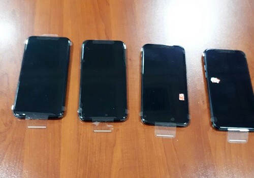 Предотвращен незаконный ввоз в Азербайджан партии смартфонов