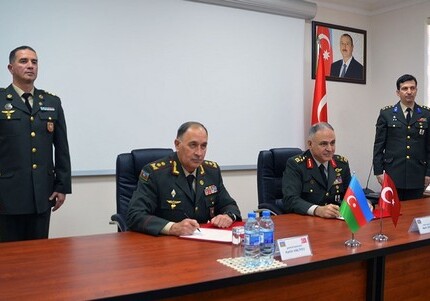 Азербайджан и Турция согласовали план военного сотрудничества на 2020 год (Фото)