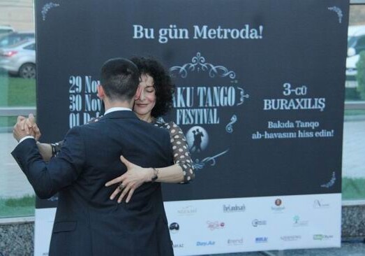В Баку танцуют аргентинское танго   